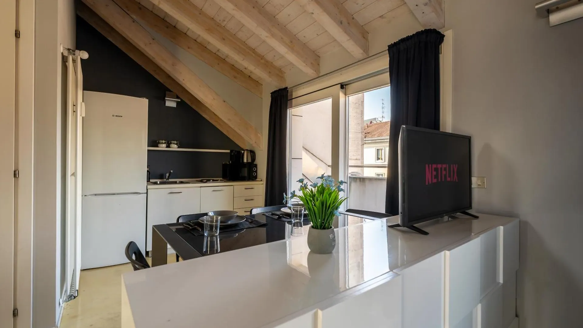 Rooftop Corso Como Con Terrazzo Privato Milánó 0*,  Olaszország