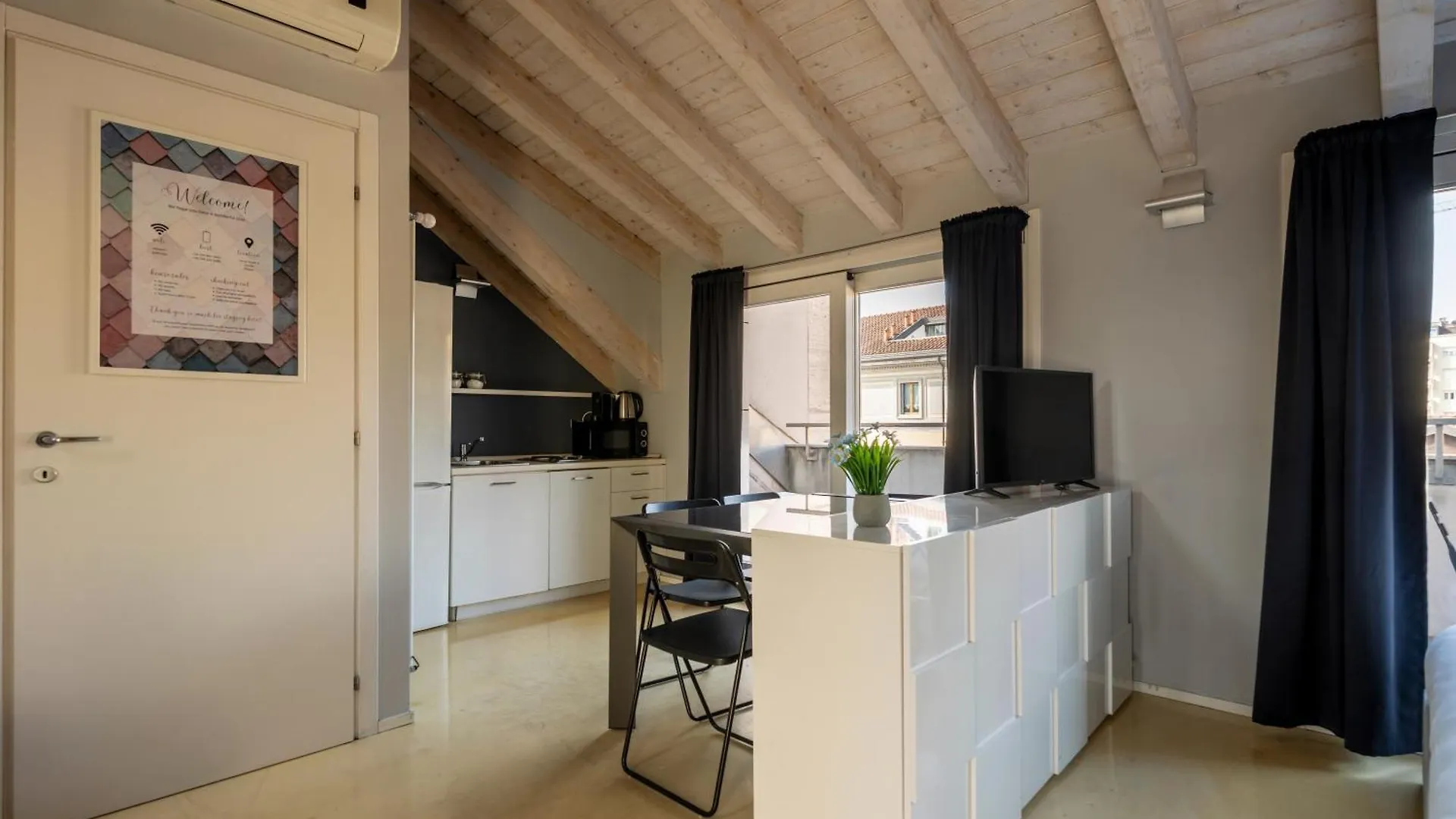 Rooftop Corso Como Con Terrazzo Privato 밀라노